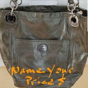 Coach Signature Alex Tote Patent Leather